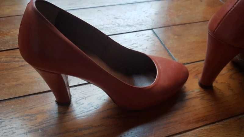 Skórzane buty Venezia, rozm. 37, obcas 10cm