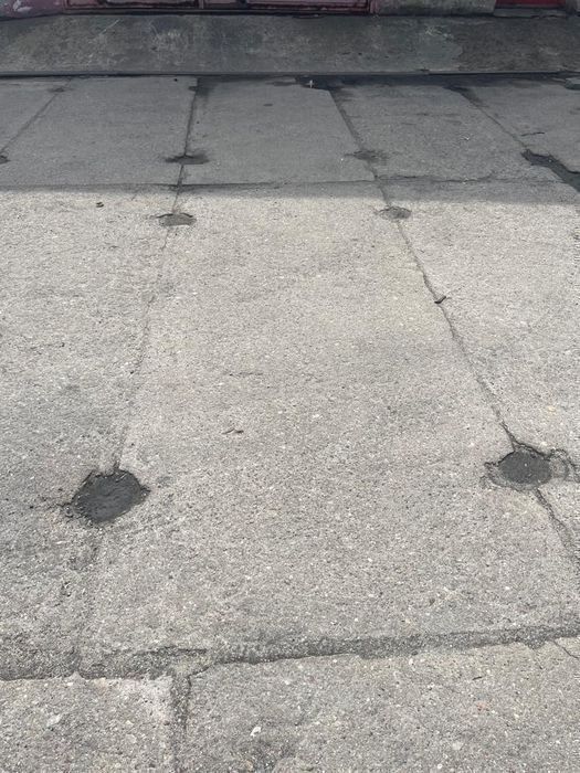 Płyty drogowe betonowe MON zbrojone stara produkcja droga plac