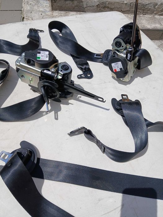 Mazda 2 3 CX-3 5 6 cx 30 60 RX 7 rx 8 MX5 mx 80 pasy bezpieczenstwa fl