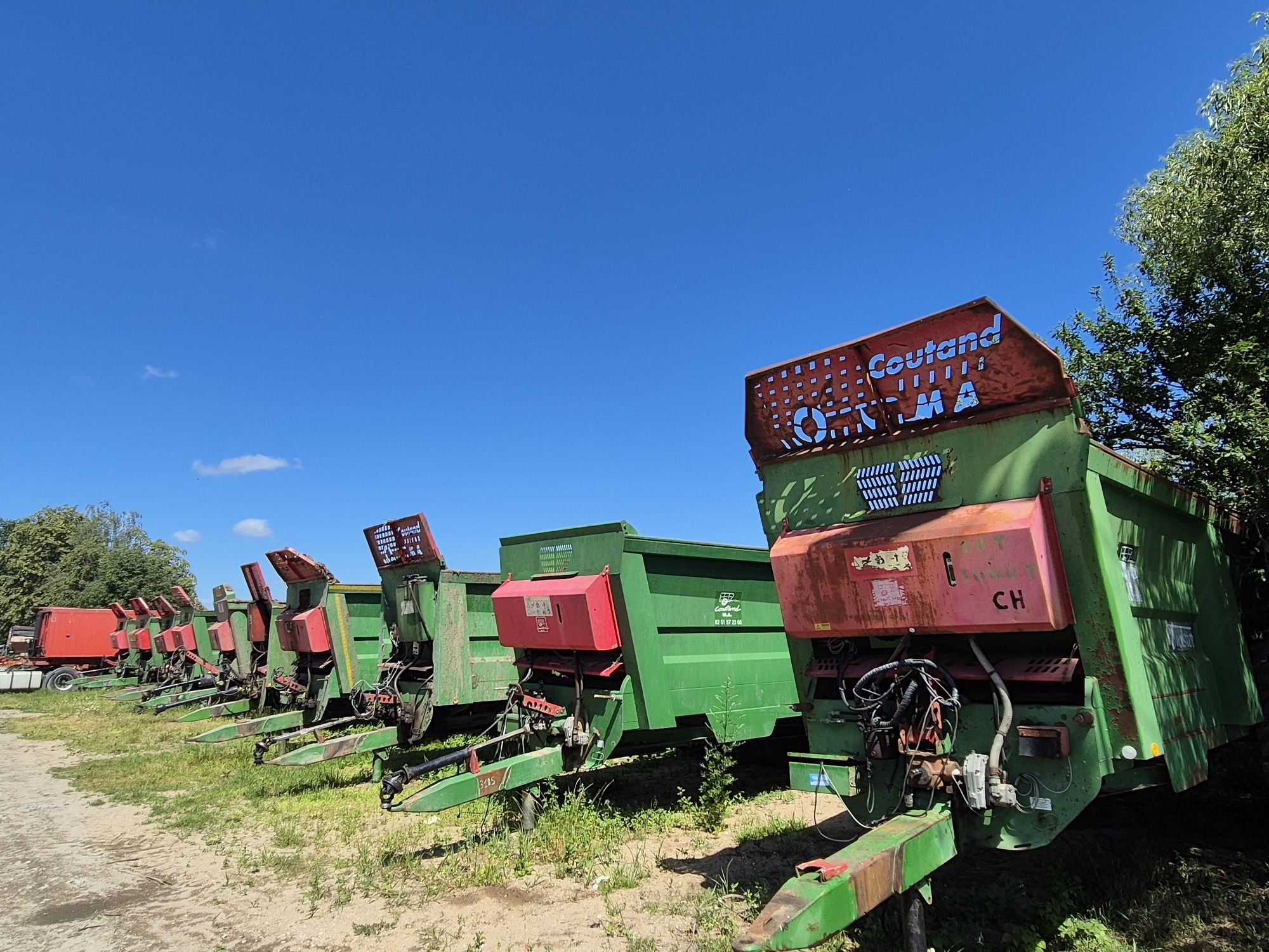 Wynajem Sprzętu Rozrzutnika Obornika,8-20 ton.Oraz wapna ,Transport .
