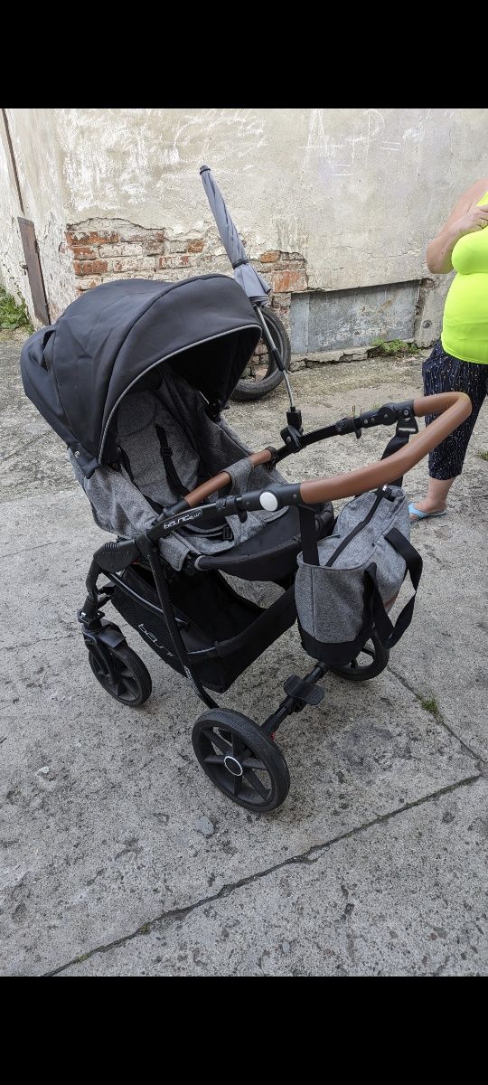 Wózek Riko Basic Antracite 4w1