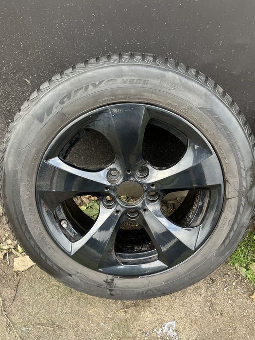 Felgi czarne 205/60R16 ( BMW, VW Transporter Amarok)