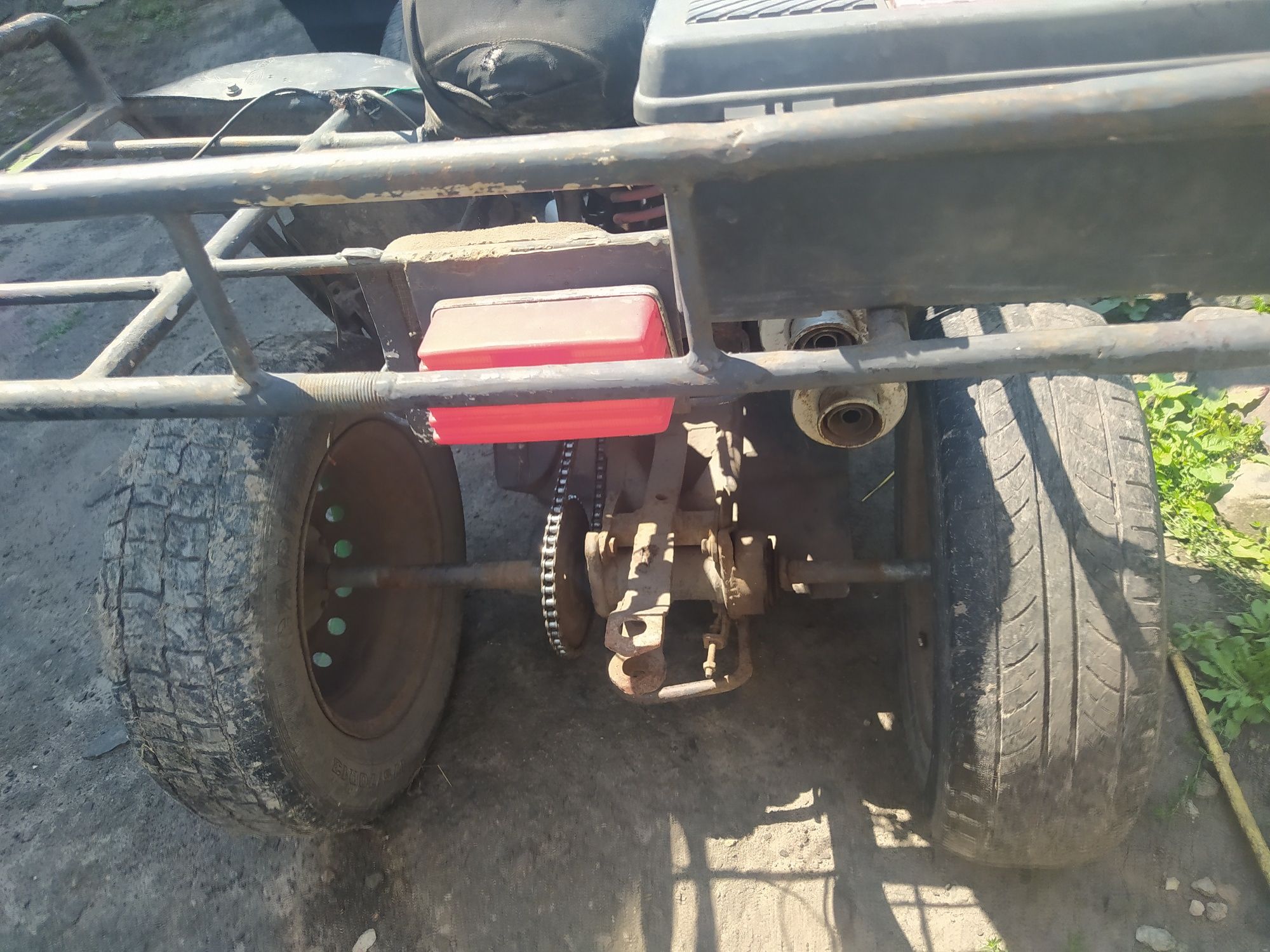 Продаю квадрик ZB150B