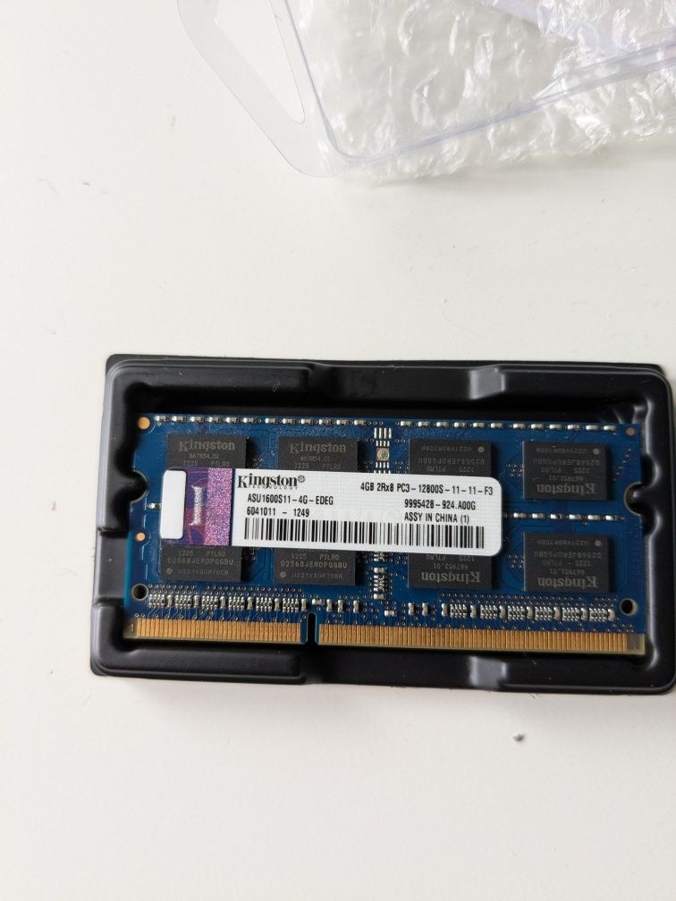 Memória RAM Kingston portátil 4GB DDR3 1600MHz So-Dimm PC3-12800S