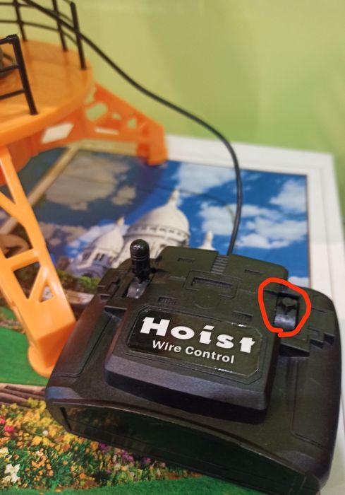 Кран на радиоуправлении