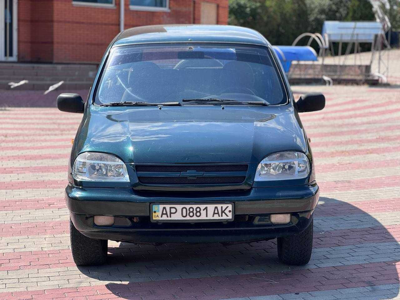 Chevrolet Niva 2005 1.7i 4wd Газ-4