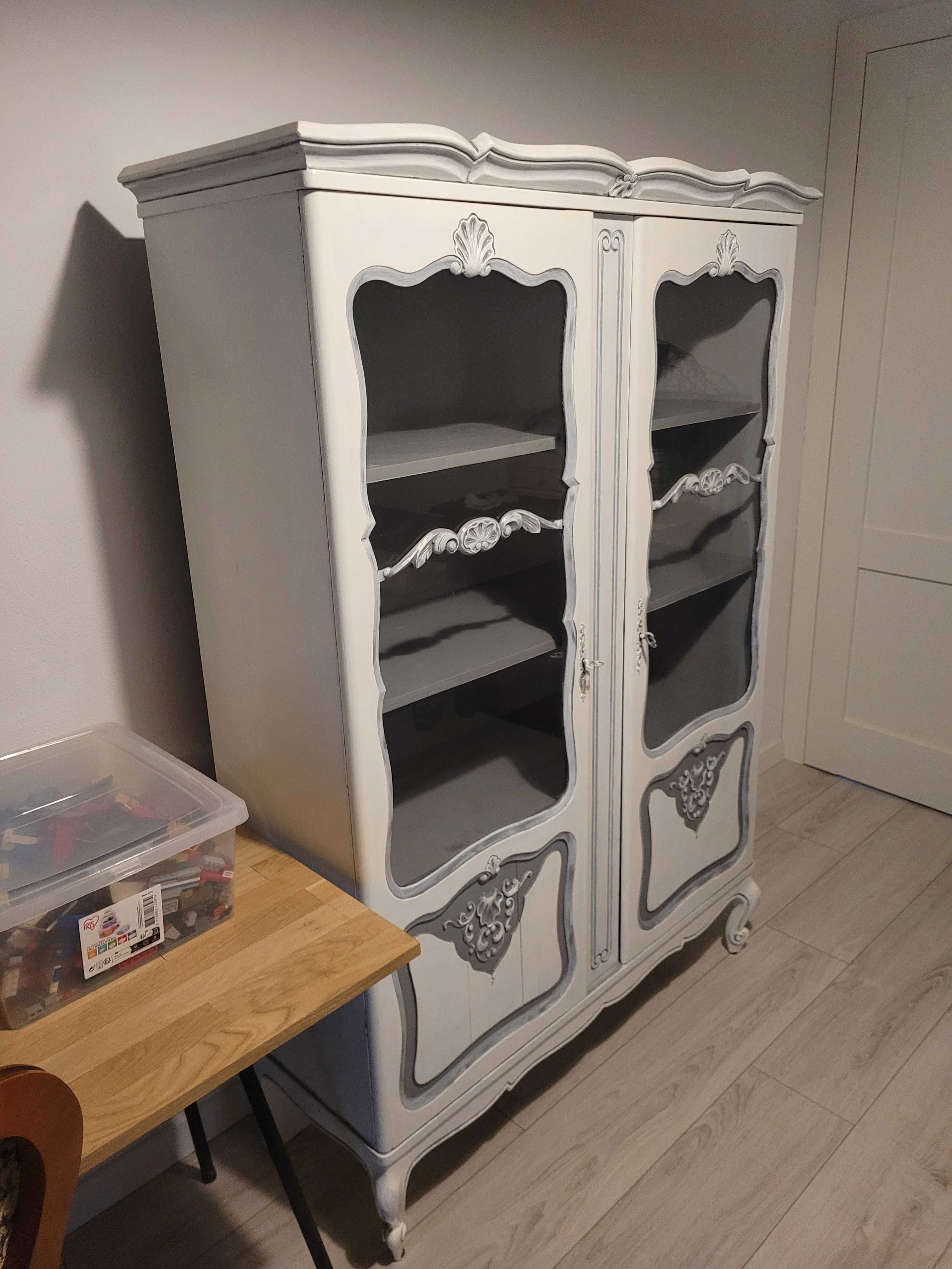 Witryna shabby chic, ludwikowska