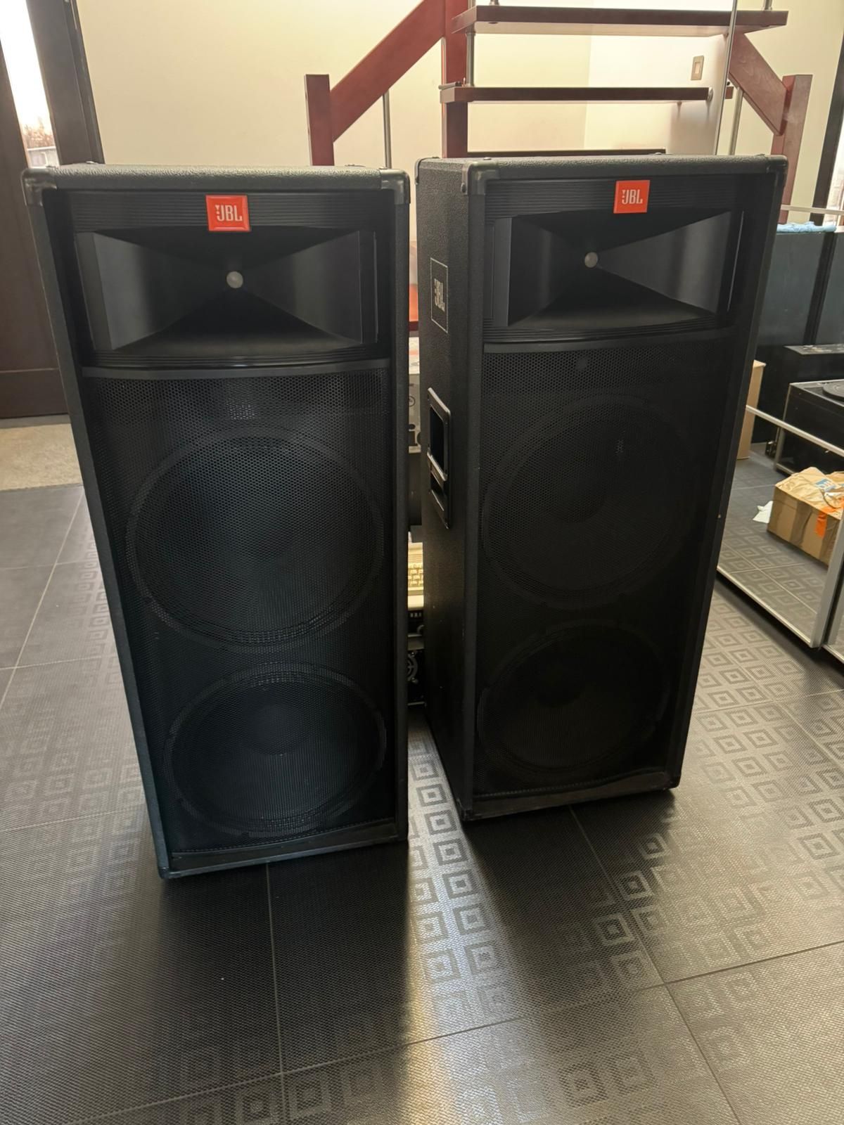 JBL TR-225 kolumny pasywne