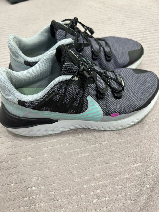 Найк 26,5 см 41р жіночі/унісекс Legend React 3 Shield