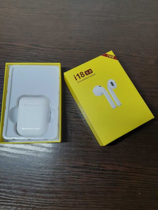 Продам наушники TWS i18