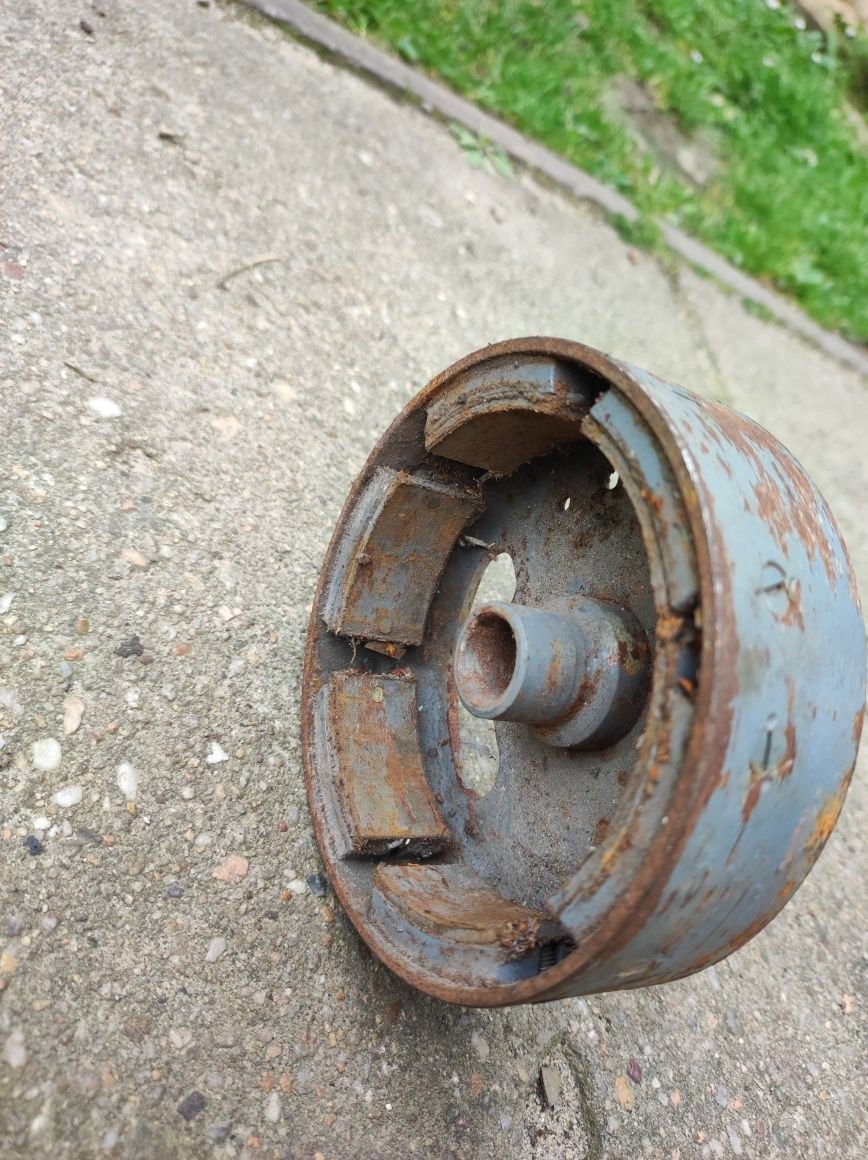 Magneto Romet hart koło zamachowe iskrownika magnesy / nr. 7.152
