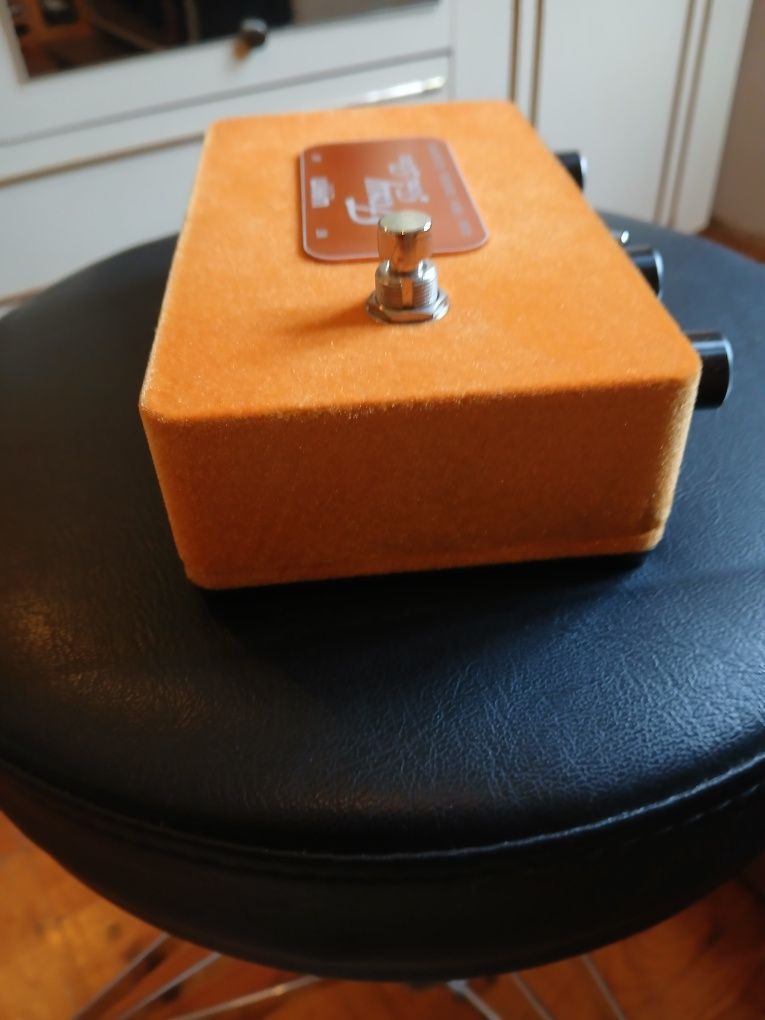 Warm Audio Foxy Tone Fuzz