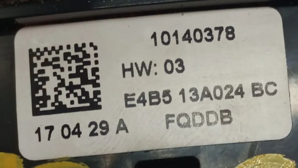 Botão / interruptor de luzes FORD Ka+