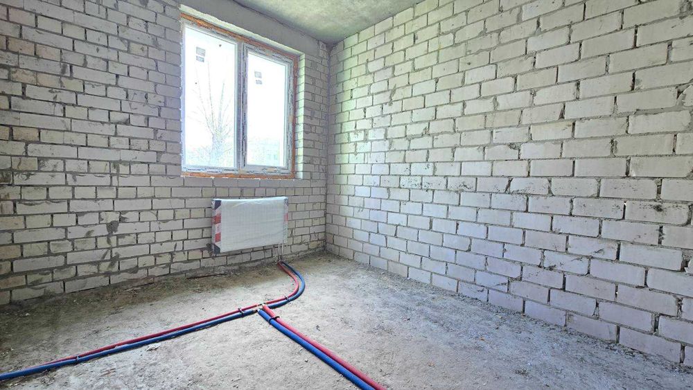 Продам 2-х квартиру в ЖК Мира 3 с документами! Сертификат. 33000