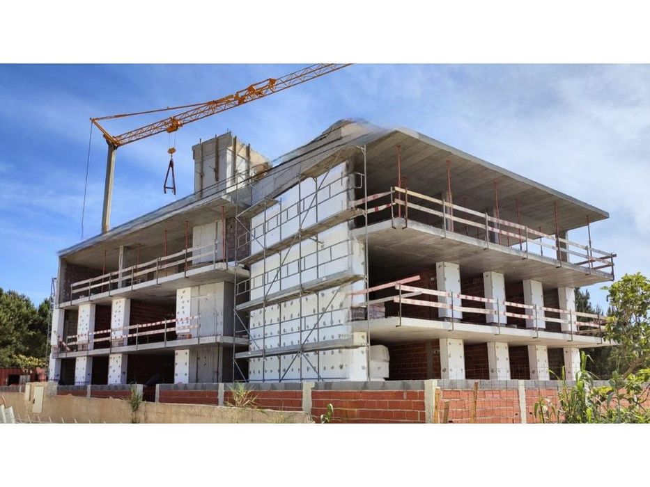 Apartamento T2 novo, com vista sobre a Nazaré e o Oceano