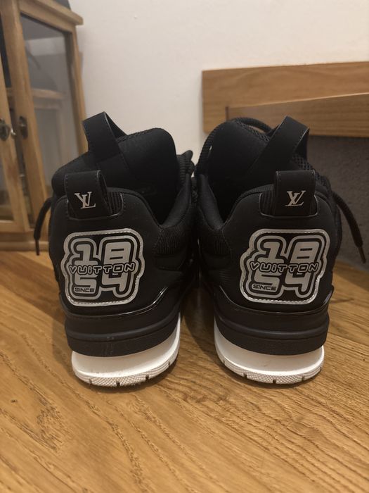 Louis Vuitton Lv