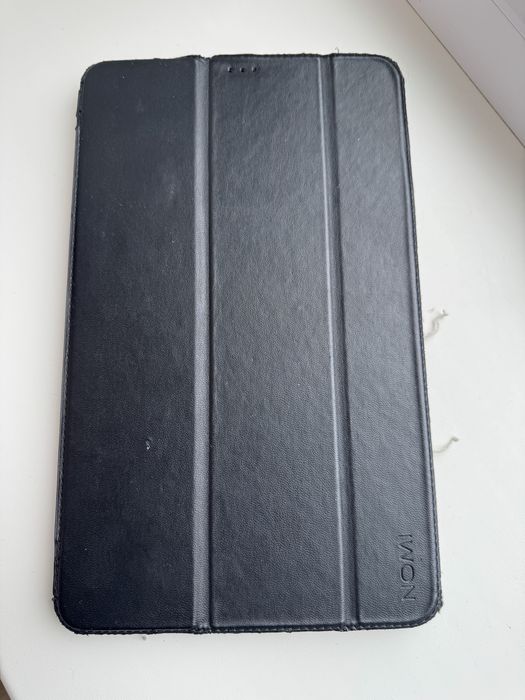 Планшет Nomi робочий