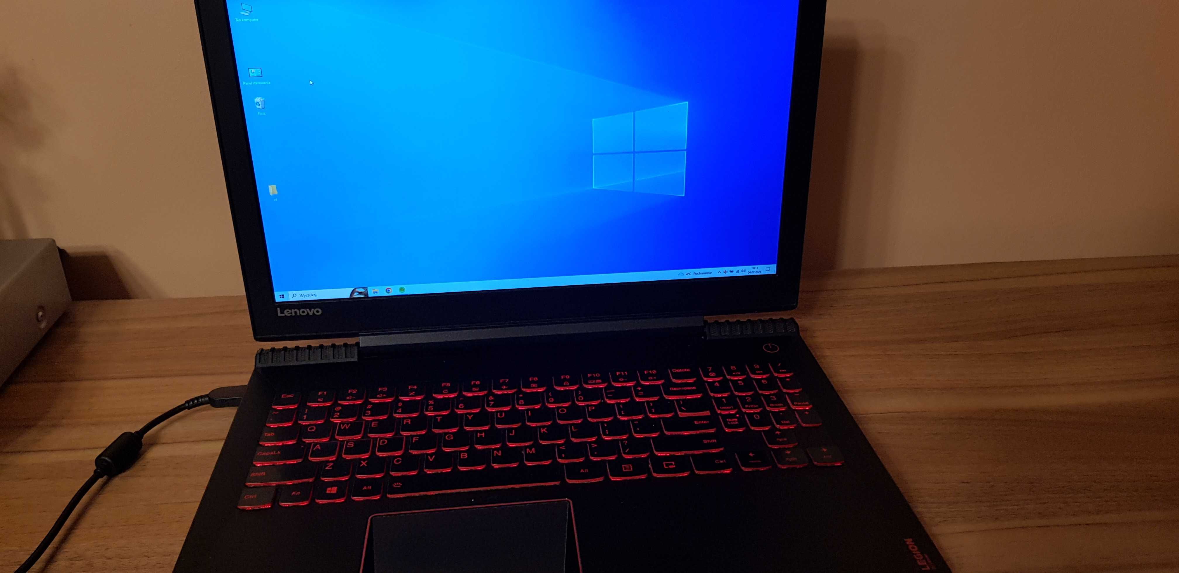 Lenovo Legion Y520 i5-7300HQ/8GB/GTX1050