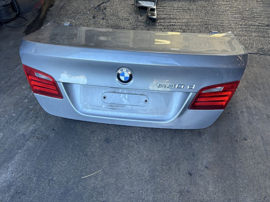 Mala BMW F10 2010 sem farolins