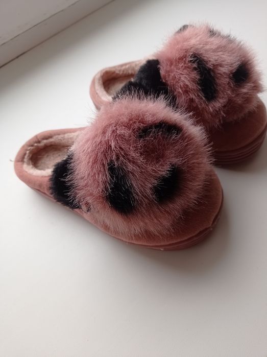 Дитячі кімнатні тапки