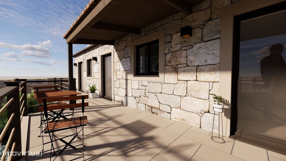 Vende-se moradia totalmente restaurada em Lousada distrito do Porto