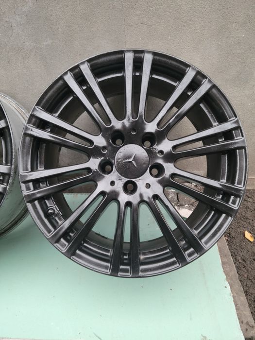 Диски R17 Mercedes W212 5x112 8J ЦО 66.6 ET48 отличное состояние