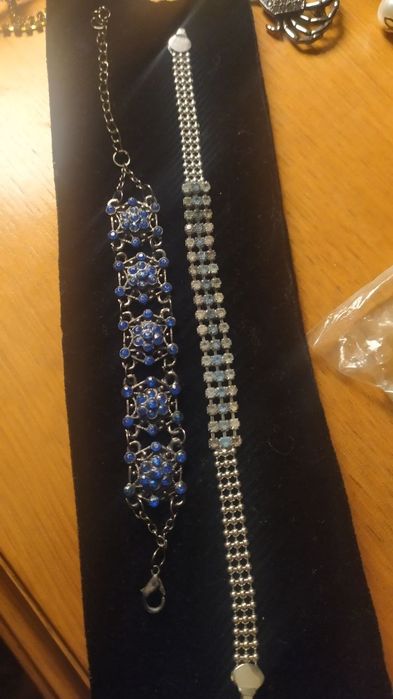 Браслет,колье, чокер из бисера