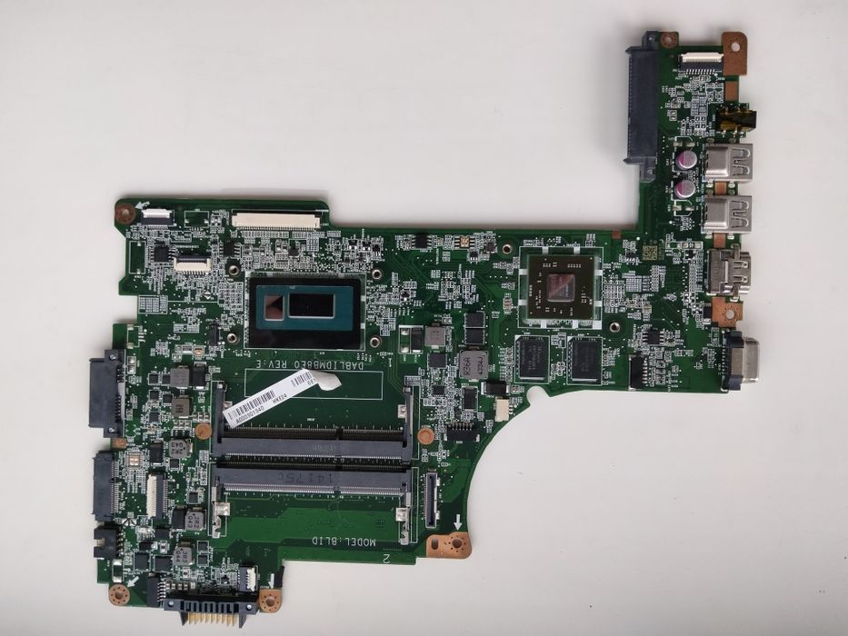 Материнська плата DABLIDMB8E0 REV:E несправна