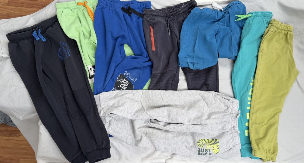 Spodnie dresowe chłopięce