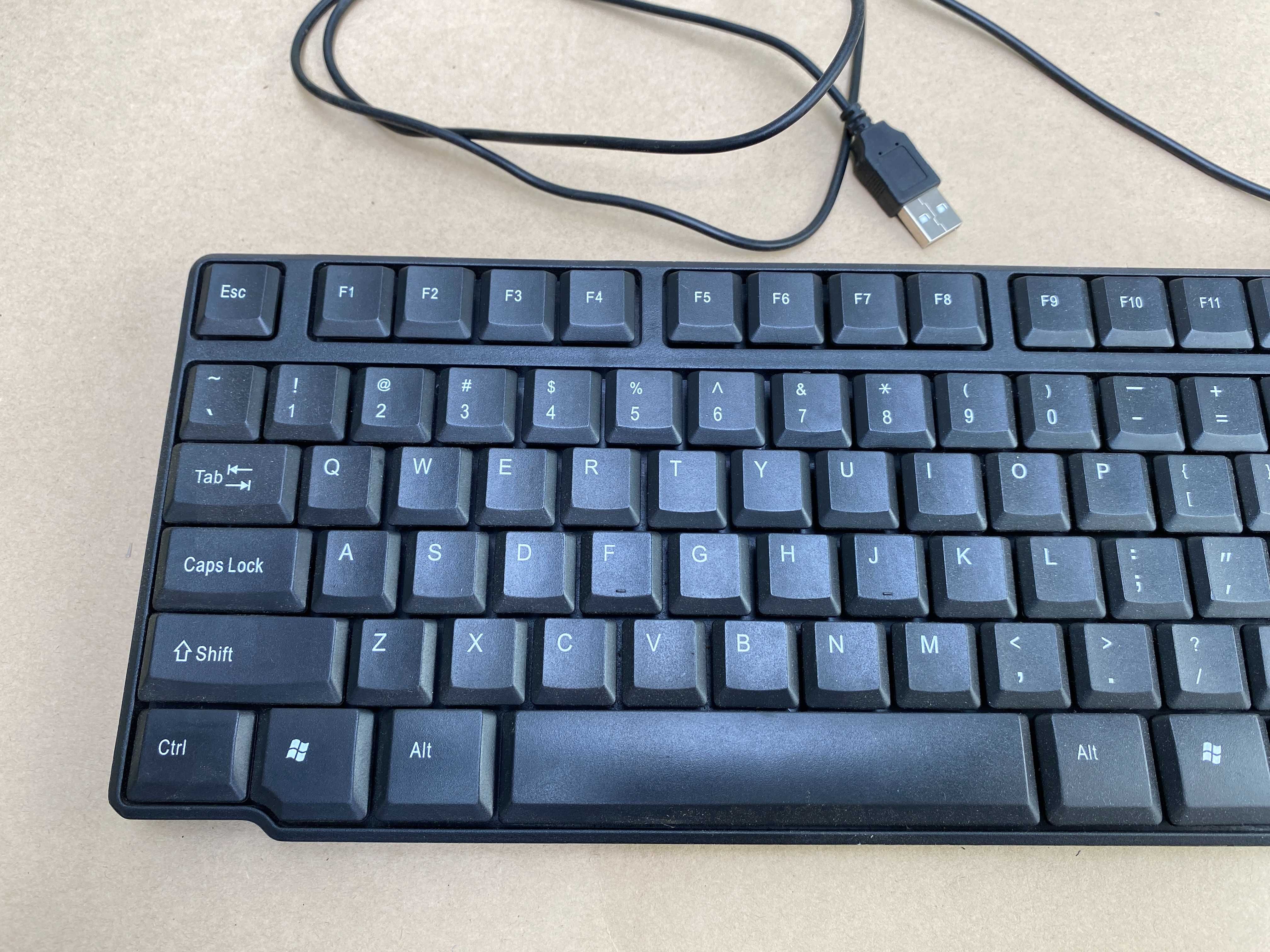 Klawiatura QWERTY Esperanza EK16
