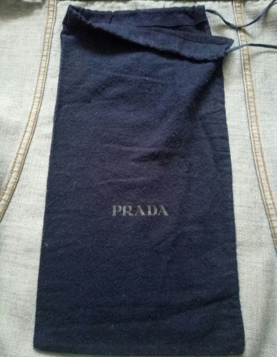 продам пыльник PRADA
