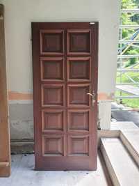 Drzwi drewniane na budowę/budynek gospodarczy