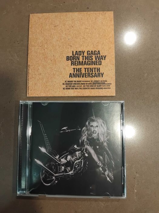 2 cds da Lady Gaga novos
