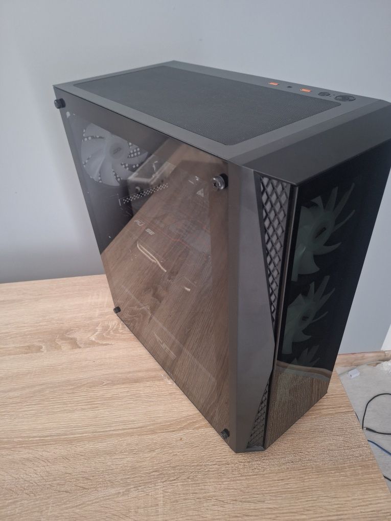 Komputer gamingowy / Rx5700XT / Ryzen 5 5500 / 32GB ramu /