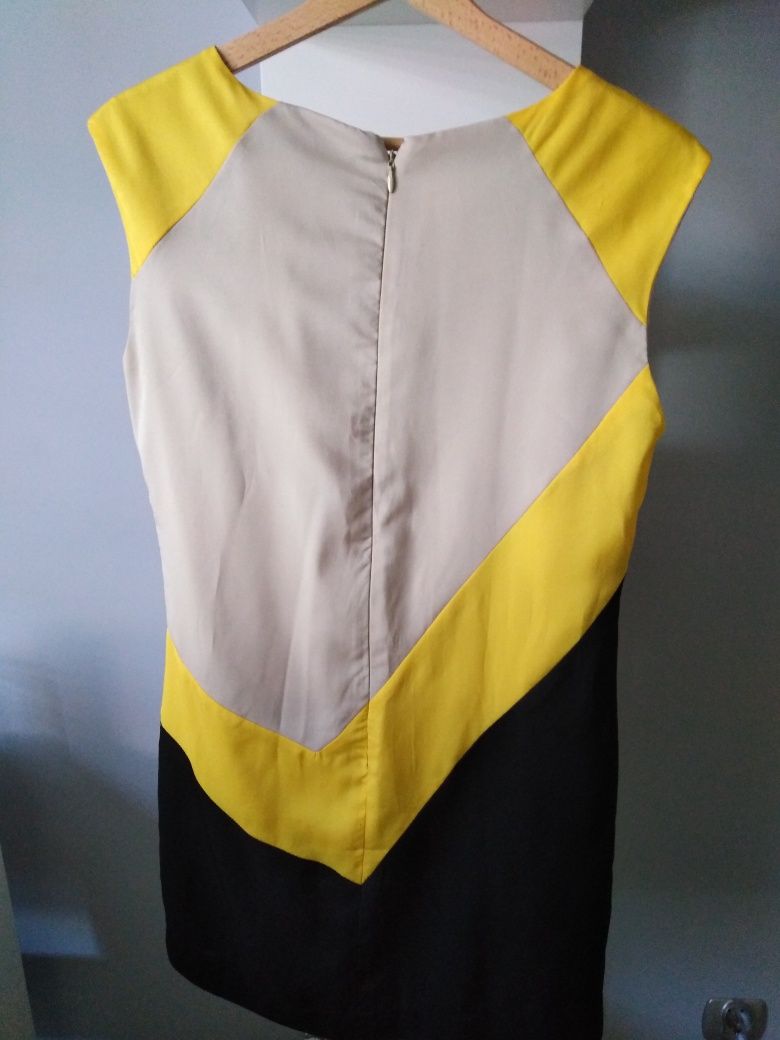 Sukienka Top Secret r. 36