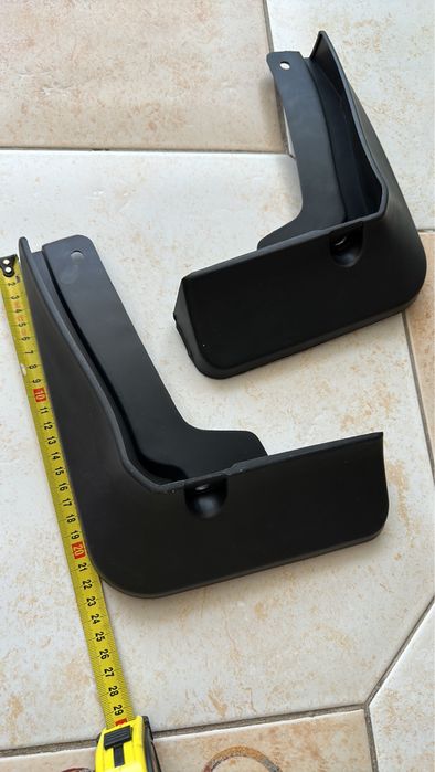 Продам два задніх призговика на Камрі 70