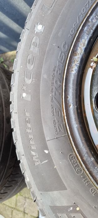 Felgi z oponami 215/70/15C Hankook Winter Icept