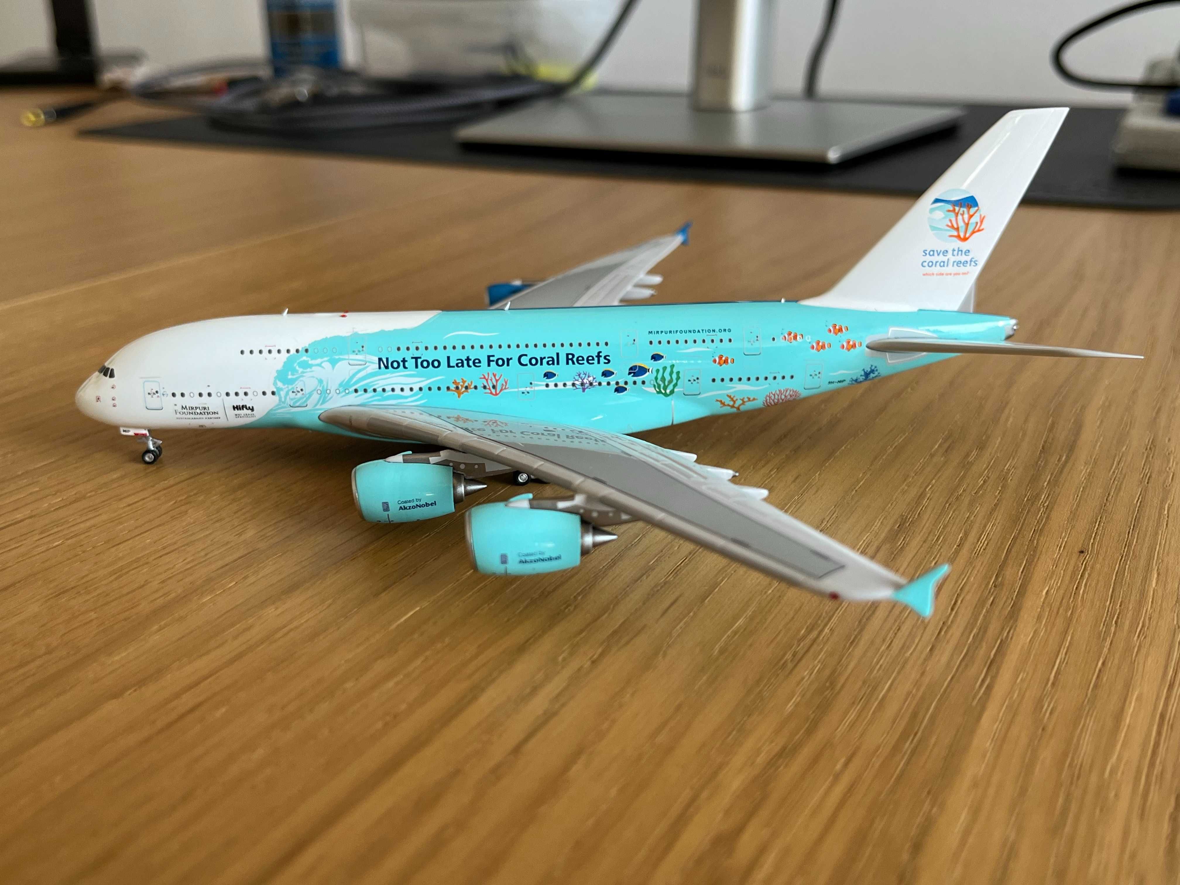 Miniatura Hi Fly A380