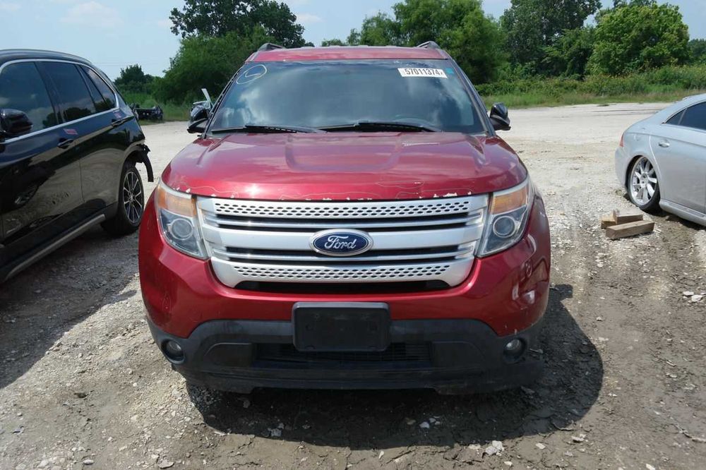 Бампер FORD Explorer 5 разборка бу запчасти шрот ФОРД Екслорер 5 США