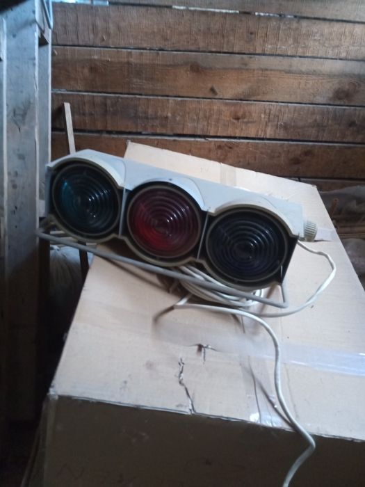 Освітлювачі під колонки