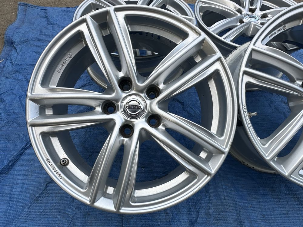Felgi aluminiowe 17 5x114,3 Nissan Renault Honda Toyota