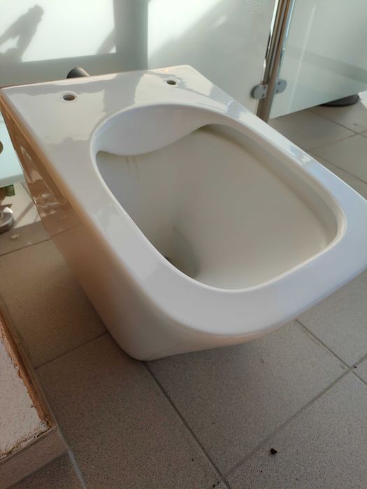 Miska wisząca Lavita Lago (LT-052E-R)