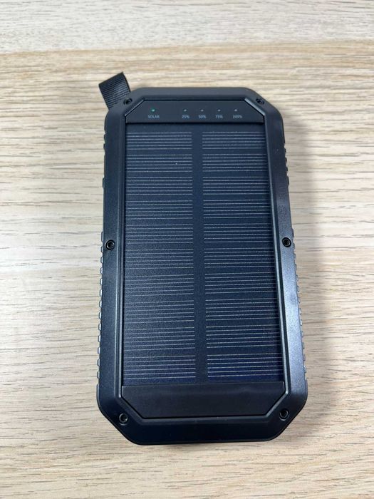 10000mAh Power Bank with Solar Panel and LED Flashlight64584578023683123