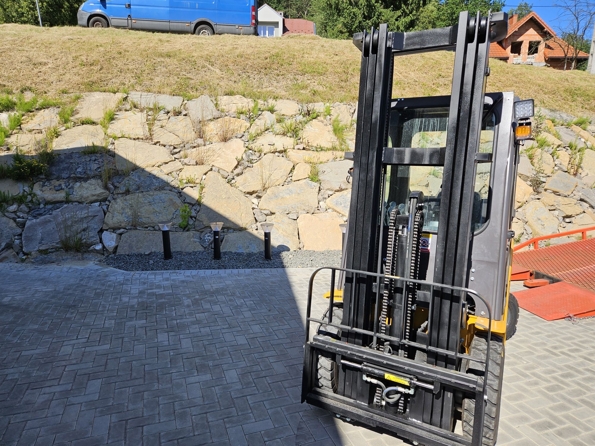 Wózek Widłowy 2,5 T KRÜGER ® PC-25,Maszt 4.5m lub 5,5m Triplex, Diesel