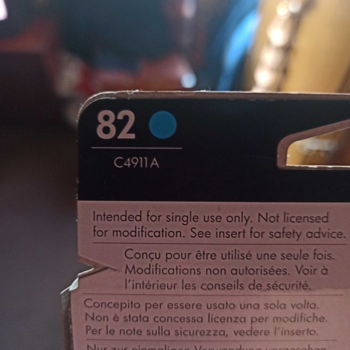 Новий  , оригінальний , струменевий картридж НР С4911А 82 С