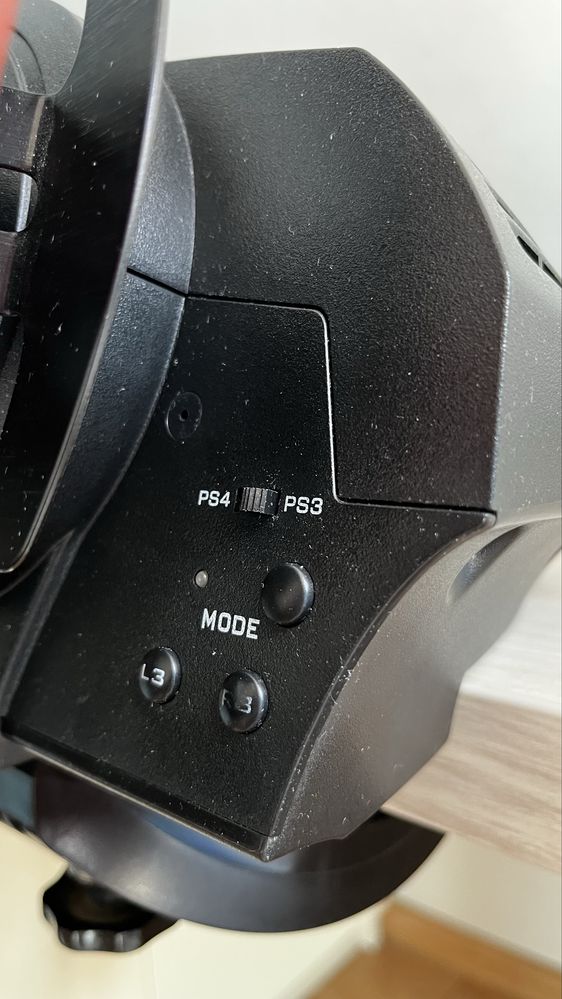 Kierownica Thrustmaster T150 + pedały T3PA Add-On - gotowe do jazdy!