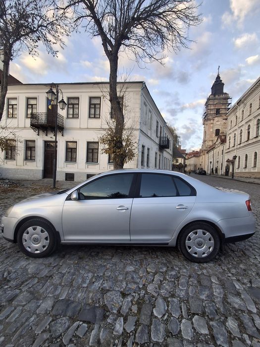 Volkswagen Jetta 5
Volkswagen Jetta 5, 2006 р., 1.6 газ/бензин, механі