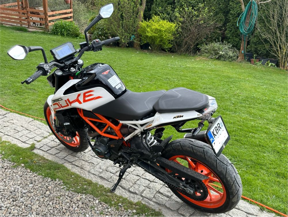 KTM DUKE 390 Niski przebieg