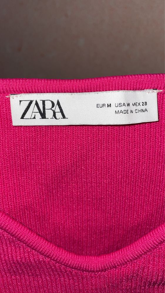 Ребристий топ ZARA