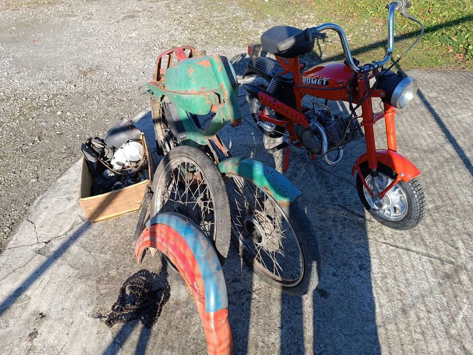 Motorynka Romet Pony + Rama i części Romet tylko Całość nie pojedyńczo